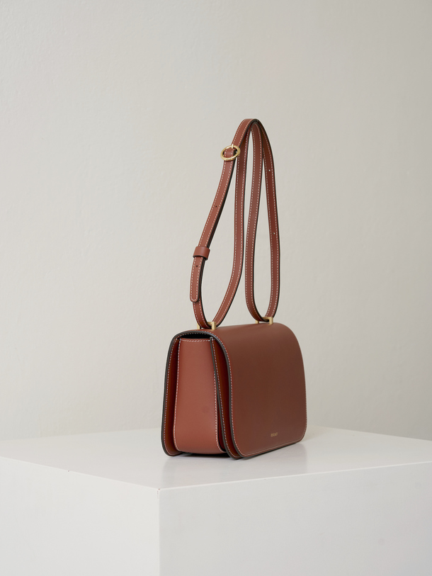 Heritage 24 Cuir White Stitches
